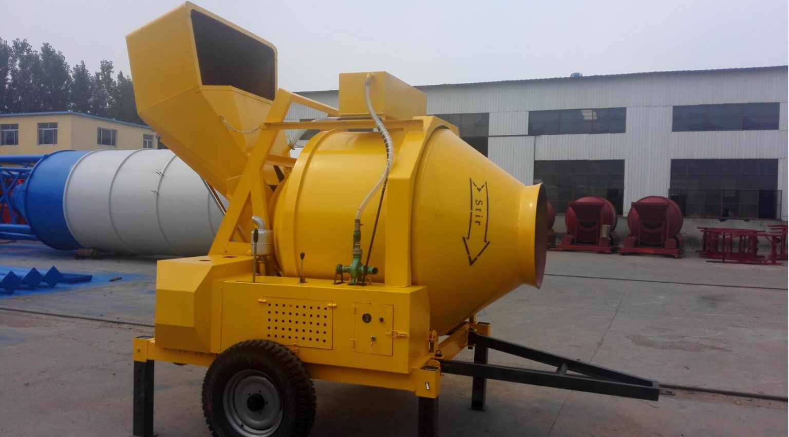 What Is The Working Principle Behind A Diesel Cement Mixer? Industry