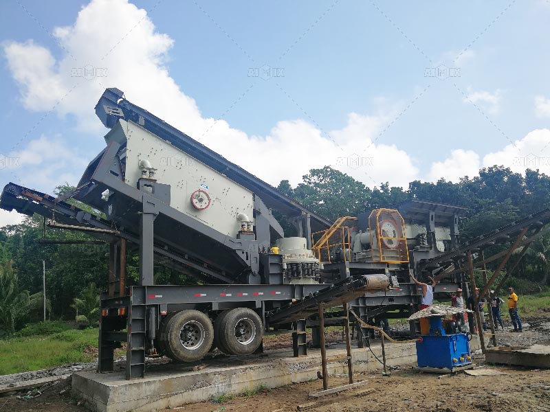 Mobile Rock Crusher Machine